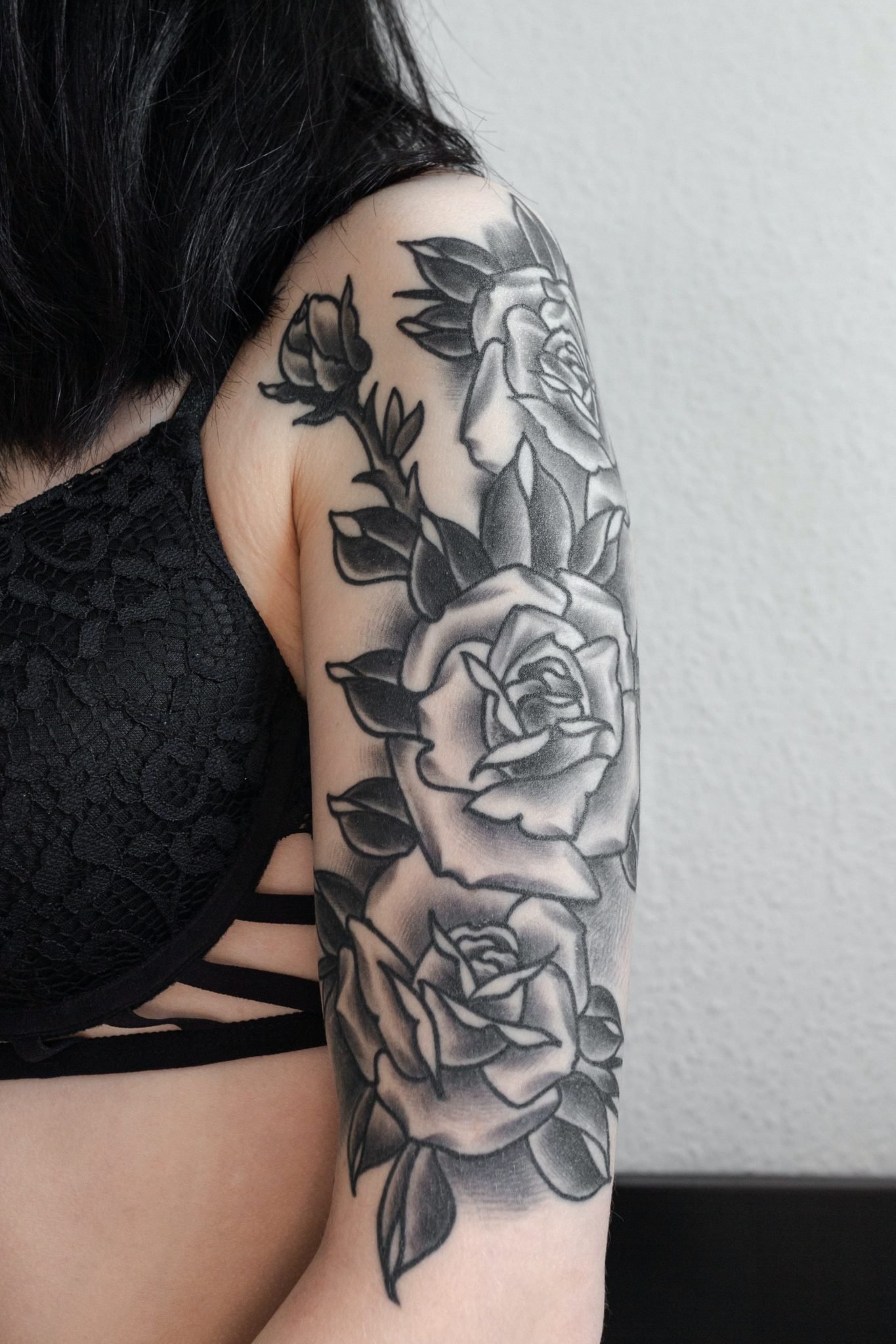 Get A Unique And Cool UV Tattoo IN London, UK - Flaunt A Glowing Design